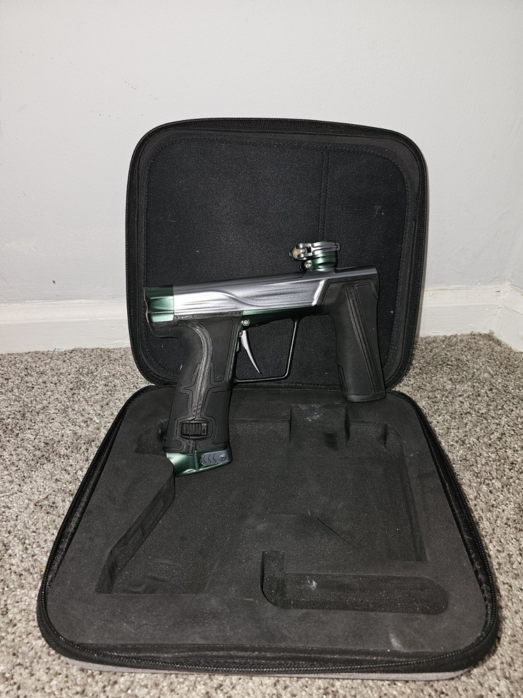 Eclipse Geo R5 Electronic Paintball Marker Silver & Green