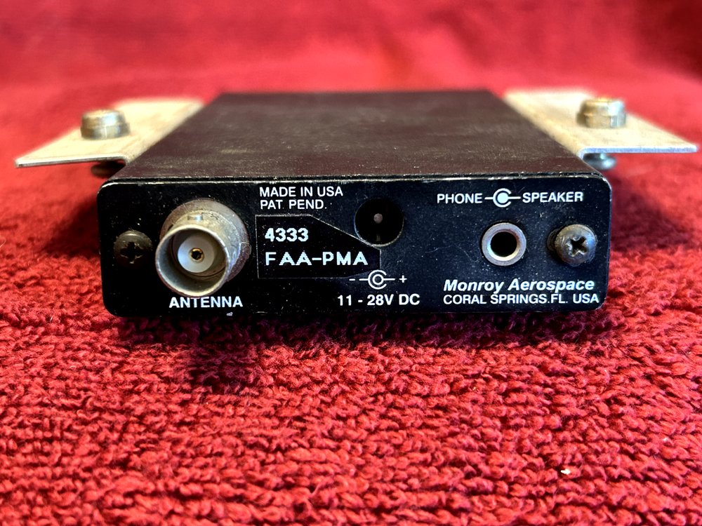 MONROY AEROSPACE ATD-200 AIR TRAFFIC DETECTOR MISSISNG FACEPLATE