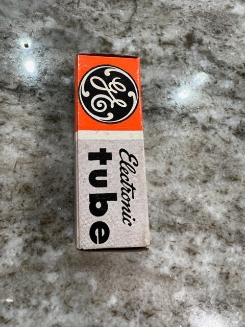 GE General Electric Electronic Tube 6BR8 NOS