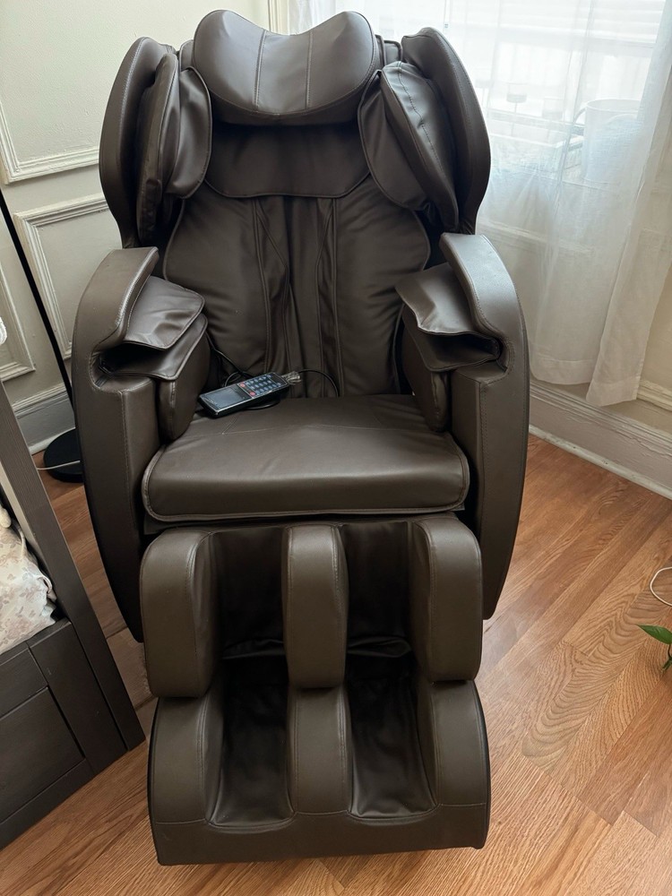 Zero Gravity Full Body Massage Chair