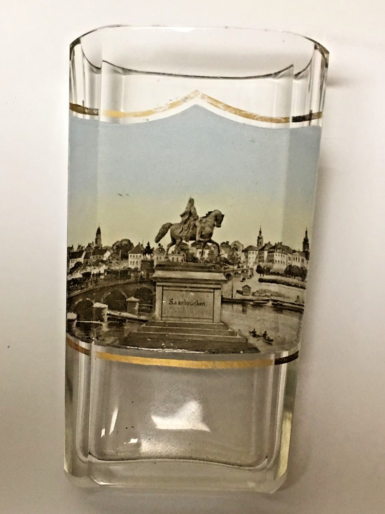 Saarbruchen Germany VASE