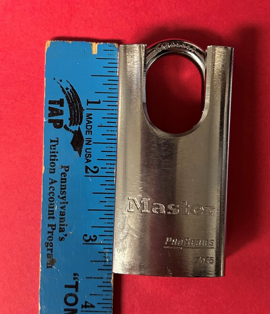 Master Lock 7035 Shrouded Padlock (NIB)