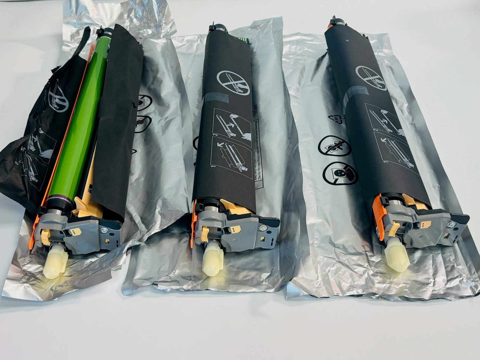 3 Open Seal Genuine Xerox AltaLink C8130,C8135,C8145 Drum Cartridge 013R00681