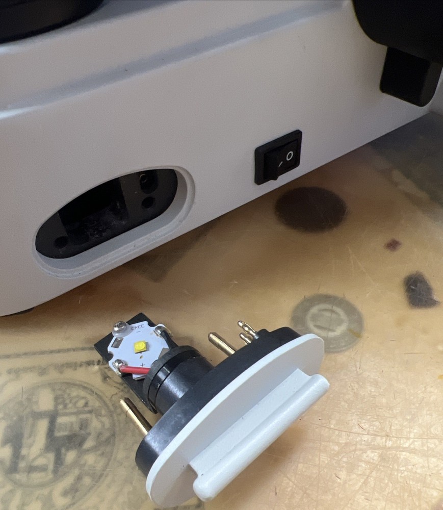 X Rapid Group Biological Microscope Model x_B8C6