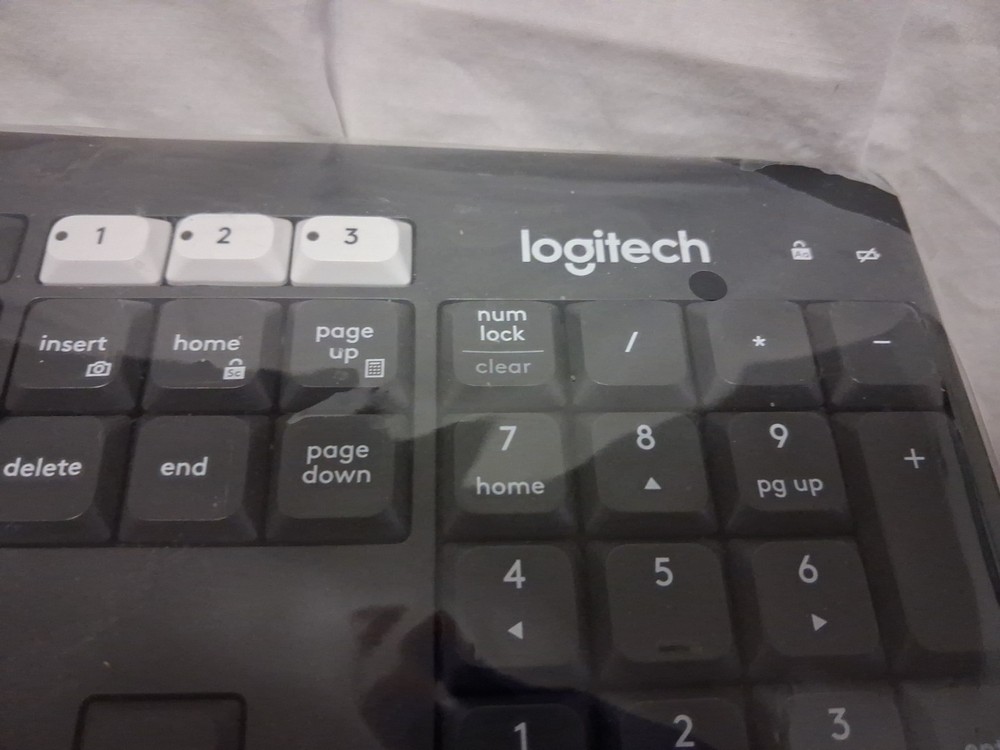 Logitech MK875 Performance Wireless Keyboard New