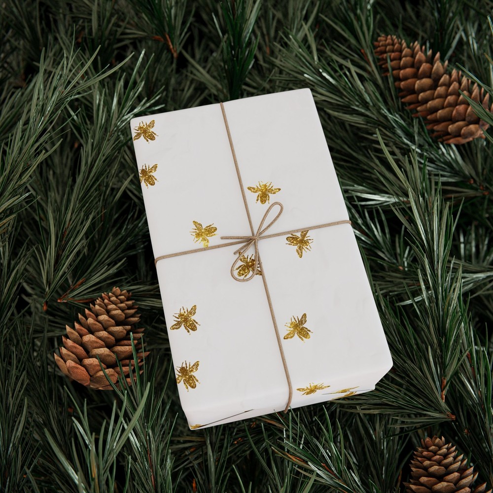 White With Gold Bee Pattern Wrapping Papers