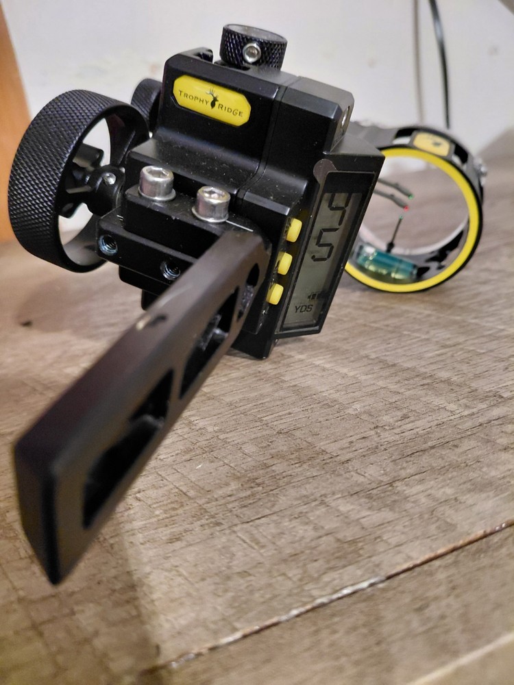 Trophy Ridge Digital React Trio Pro LH