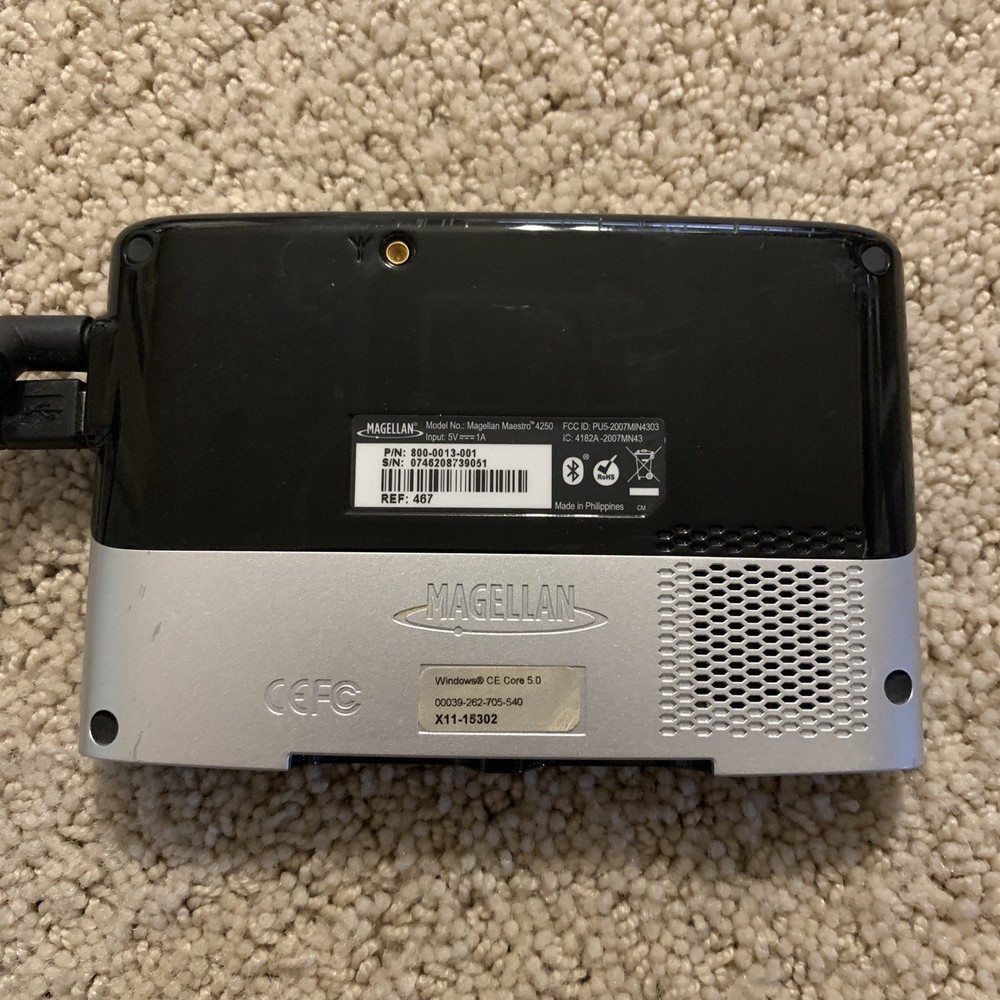 Magellan Maestro 4250 Automotive Mountable Bundle