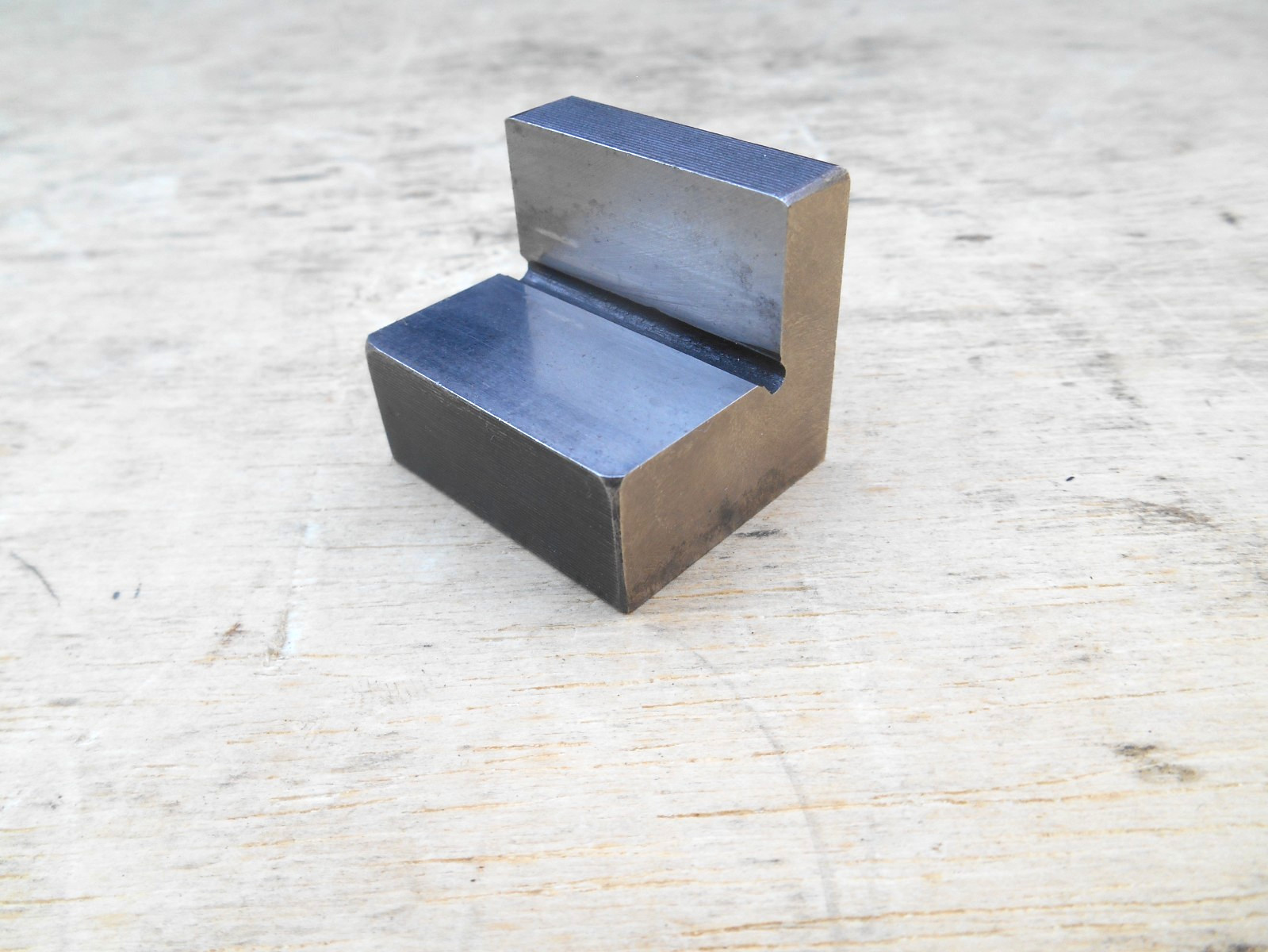 MACHINISTS SMALL RIGHT ANGLE BLOCK , 1-3/16" x 1-1/8" x 1-3/8" W