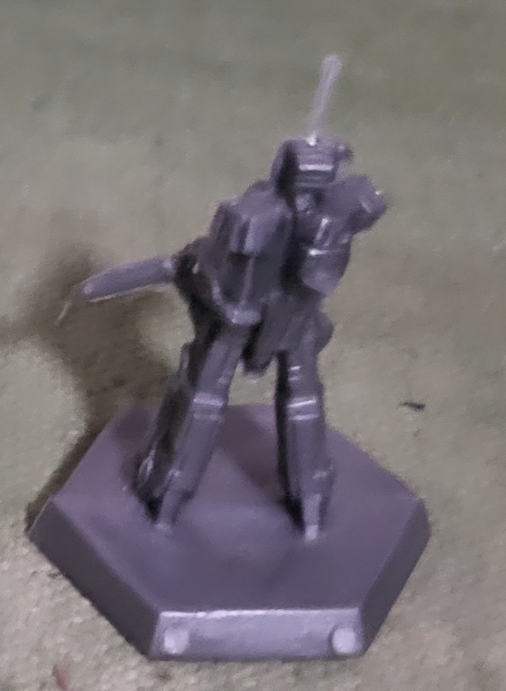 lot: 1 Ral Partha: Battle Master + 10 plastic Battletech third 3rd ed. figures