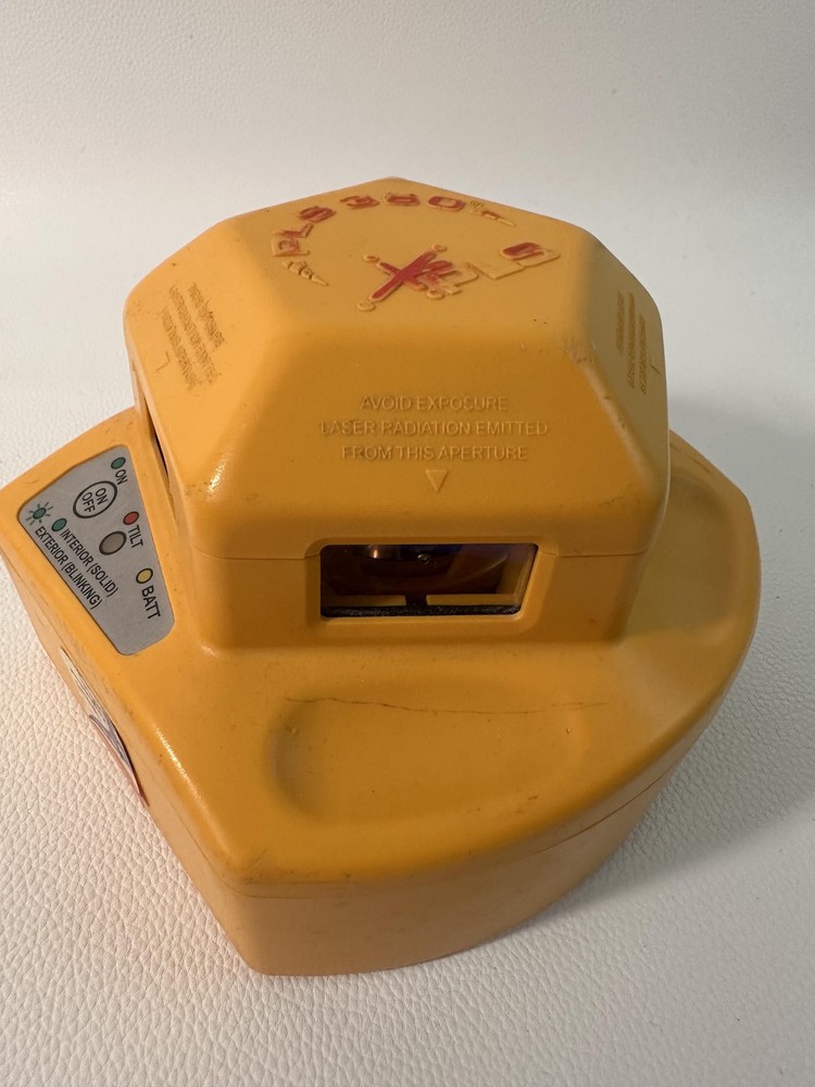 PLS PLS360E 360° Rotary Laser Level Tool Yellow W/ Wall Ceiling Mount Bracket