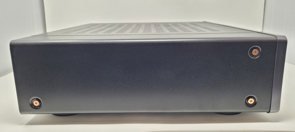 Marantz MODEL 50 Integrated Amplifier - Black **B-Stock**