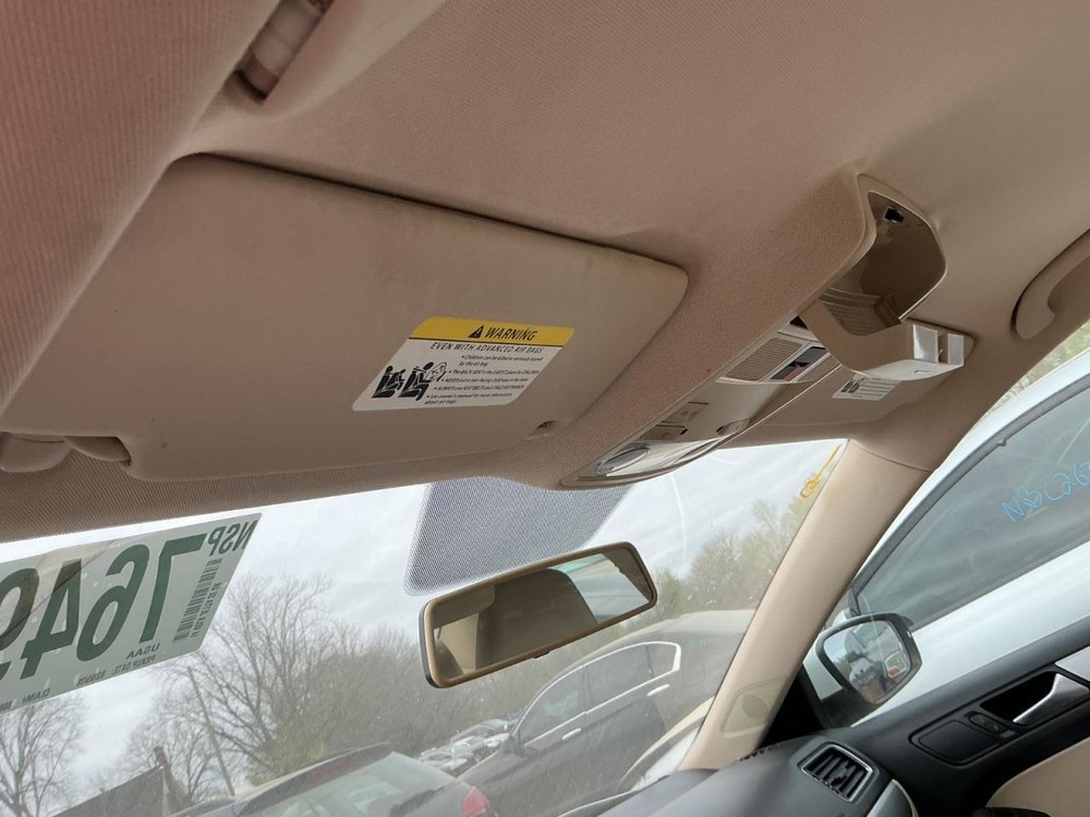 JETTA 2014 Glove Box 5013501