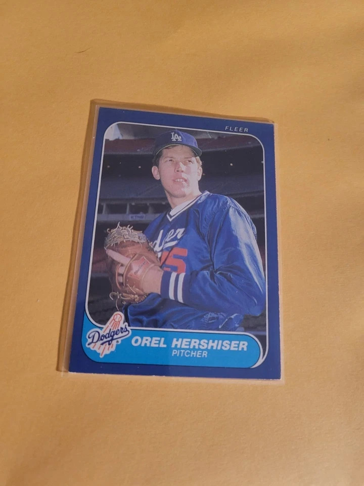 !!!      OREL HERSHISER  FLEER   VINTAGE  BASEBALL CARD  $$