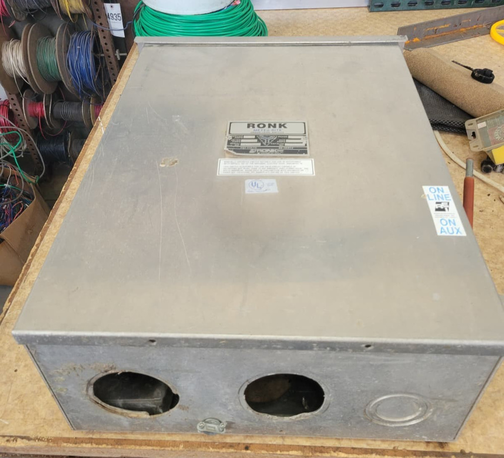Ronk  METER-RITE 7406 Double Throw Transfer Switch Grade Level Generator
