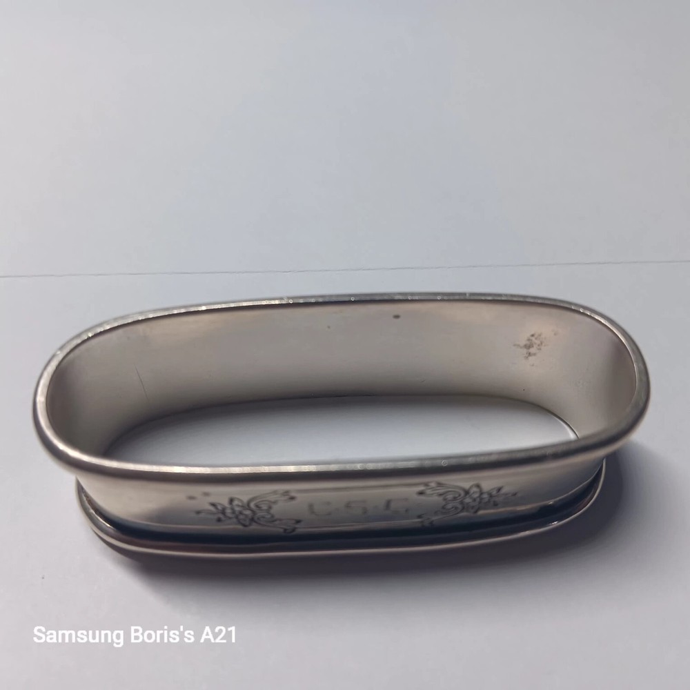 Antic R L B Sterling silver napkin ring with rectangenal shape