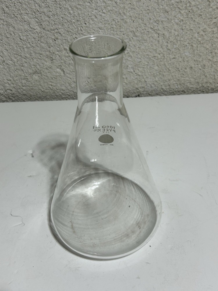 Pyrex 1000ml No 4980 Graduated Erlenmeyer Flask Beaker