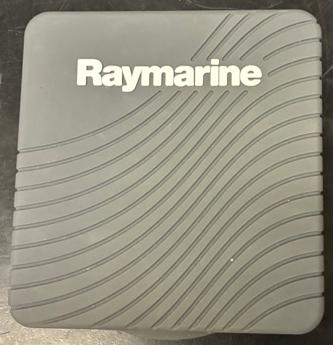 Raymarine i70 Multi-Function Instrument Display E70327