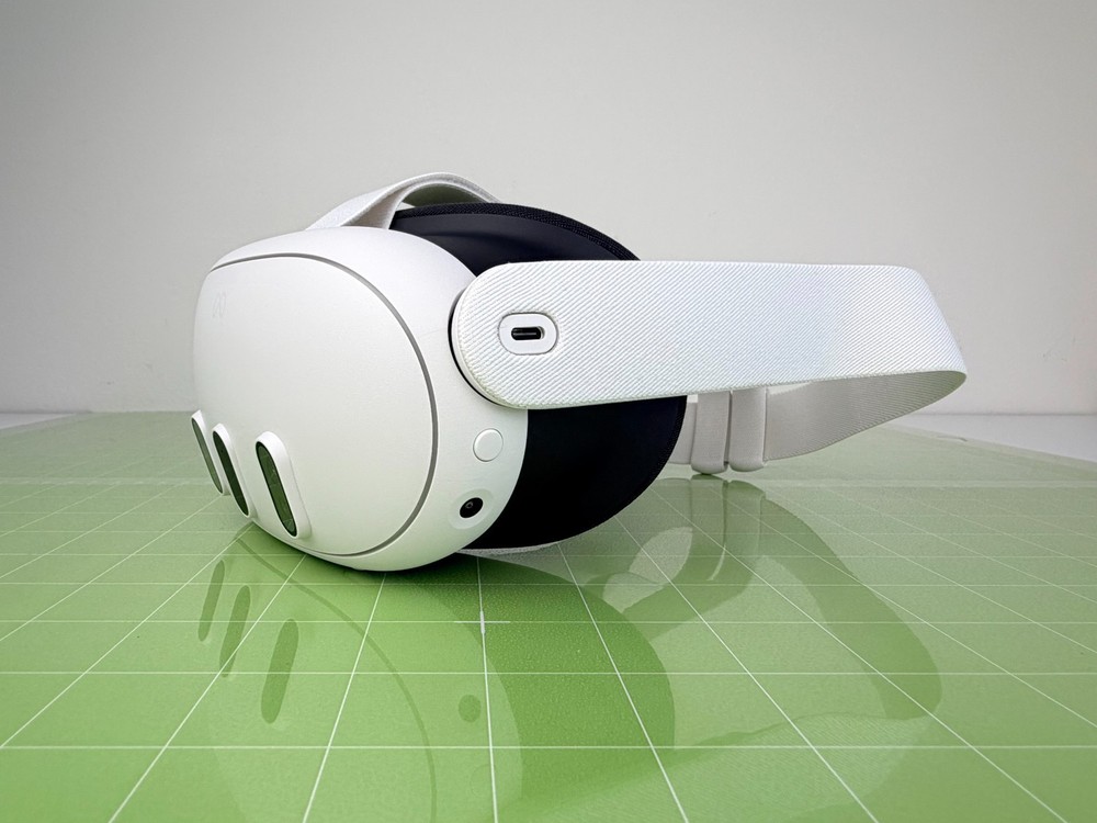 Meta Quest 3 Virtual Reality Headset - 512GB
