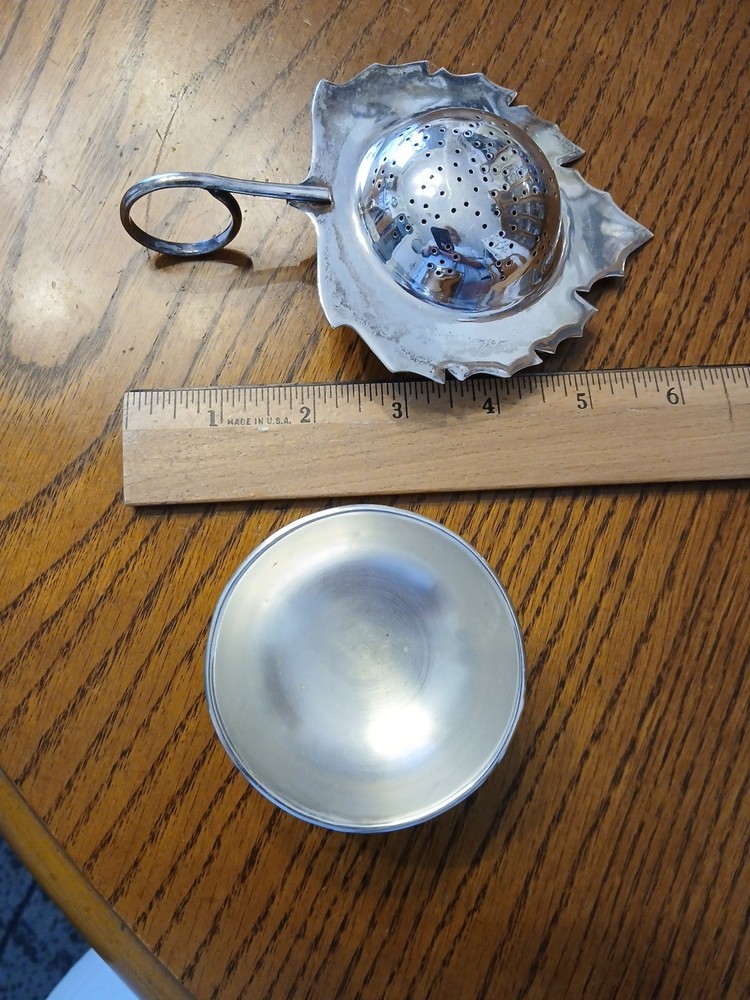 Vtg Silverplate MapleLeafShapeTea Strainer w/Drip Cup-Engraved