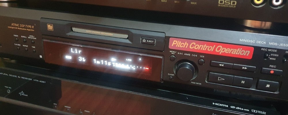 SONY MINIDISC RECORDER WITH VOLUME CONTROL SPEED CONTROL REMOTE