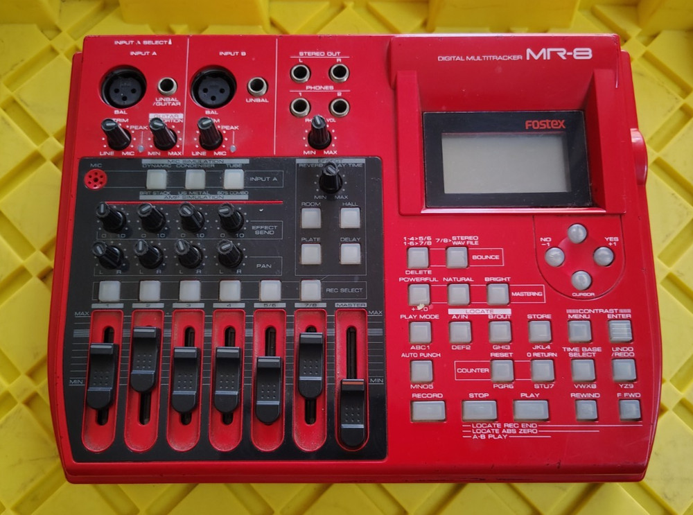 Fostex MR-8 Digital Multitracker