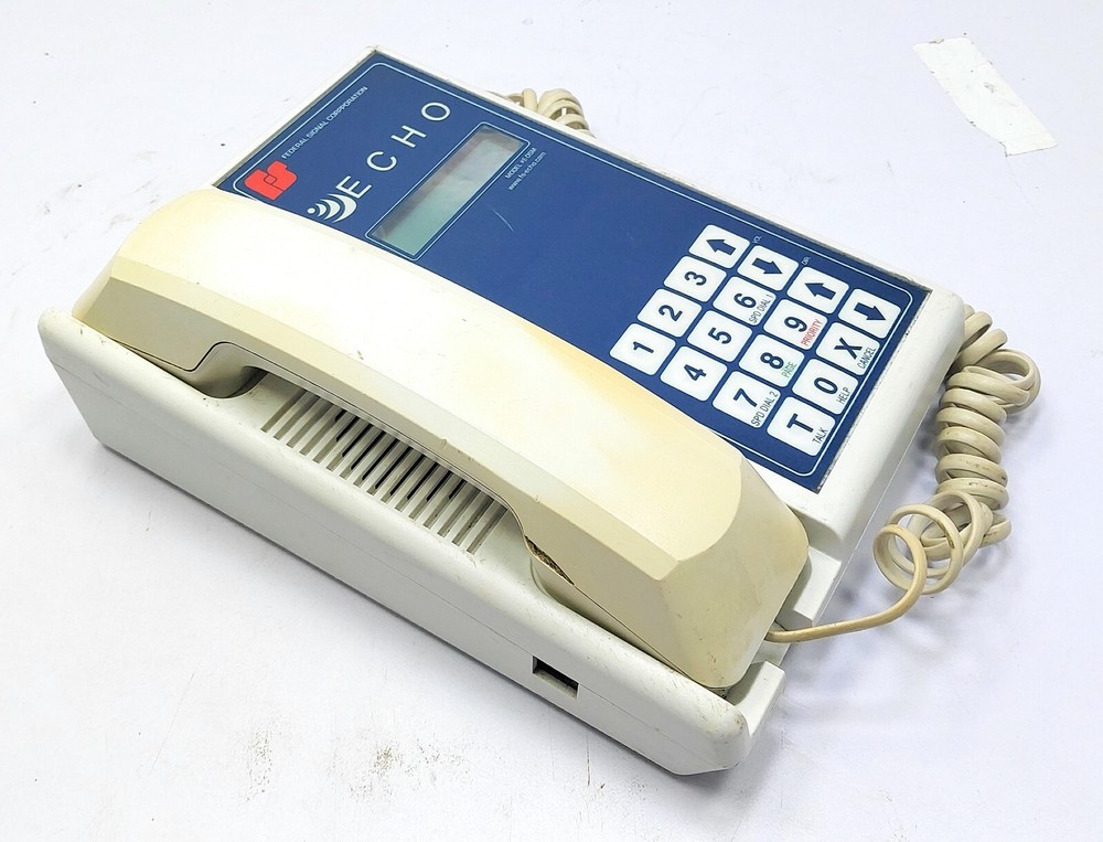 Federal Signal Corporation ECHO Wall Mount Intercom Stations E-DSM