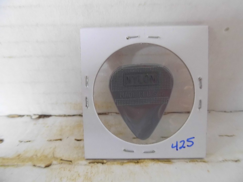 KISS "GENE SIMMONS" HERCO 2~DOT GUITAR PICK~READ DESCRIPTION #15~13