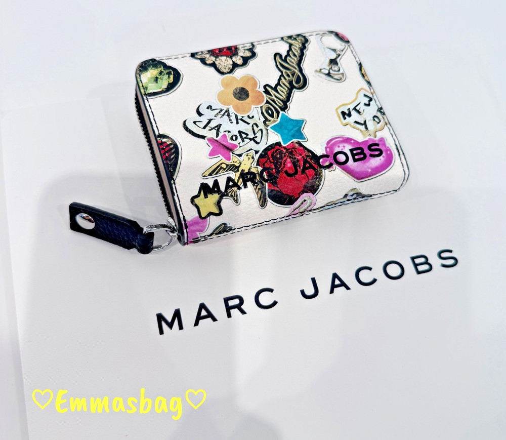 Marc Jacobs Printed Mini Compact Wallet Pebbled Leather White Multi