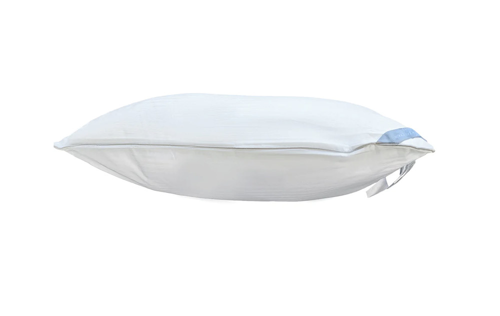 Indulgence by Isotonic Synthetic Down Pillow - Customer Return