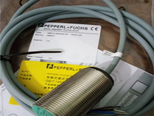 New Pepperl + Fuchs Proximity Sensor NBB10-30GM50-E0