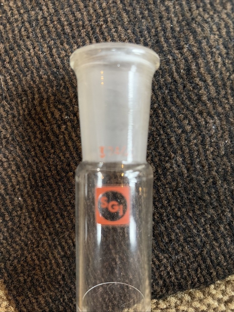 100 ml graduated cylinder