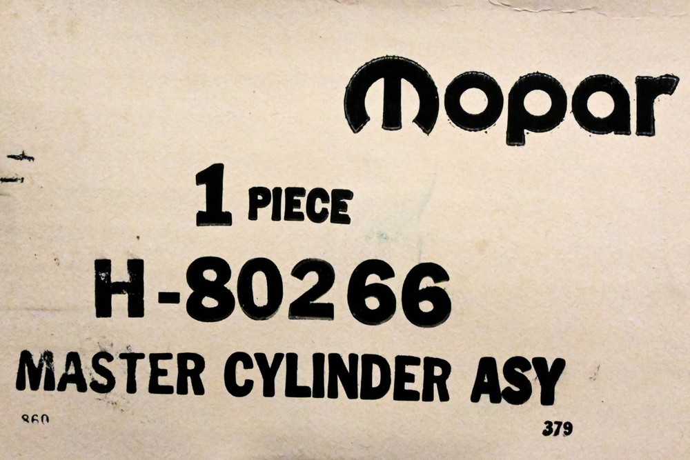 Mopar H80266, H-80266 Master Cylinder Assembly NOS