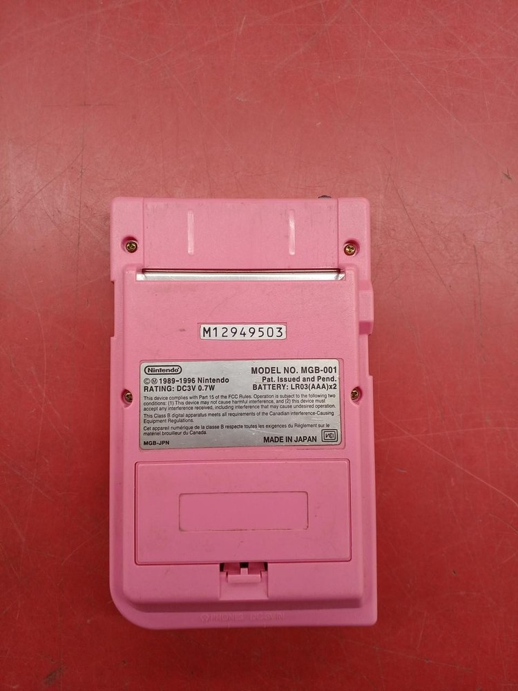 NINTENDO MGB-001 Game Boy Pocket Hello Kitty version