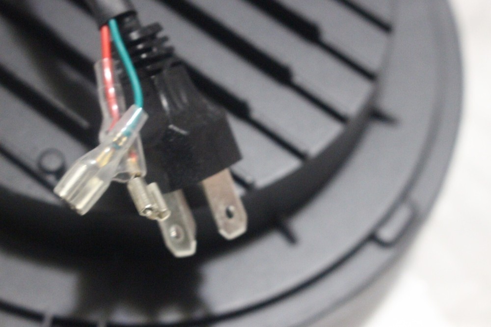7 INCH LED HEADLIGHT FOR HARLEY