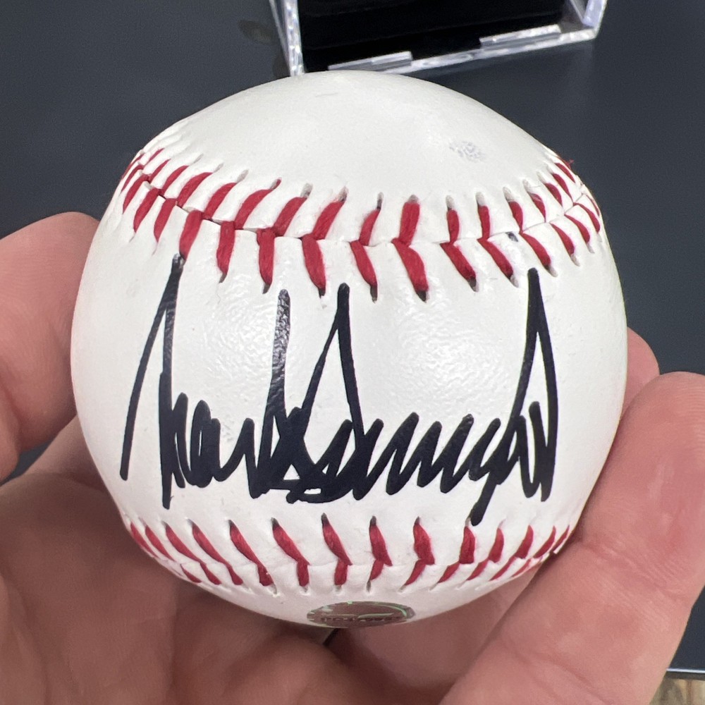 PRESIDENT DONALD TRUMP 2025 MAGA HAND SIGNED BASEBALL AUTO HOLO COA