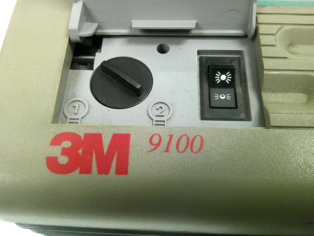 3M Overhead Folding Projector 9000AJB