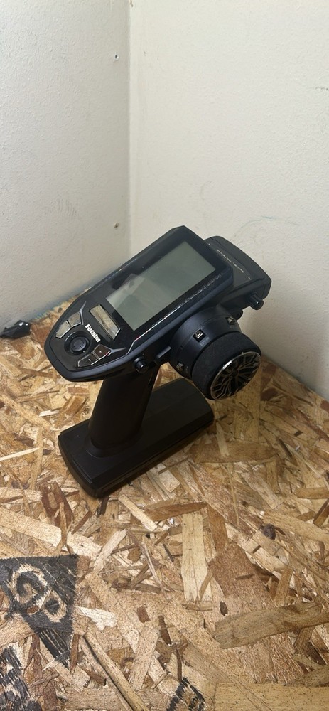 Futaba 4PV 4-Channel Transmitter