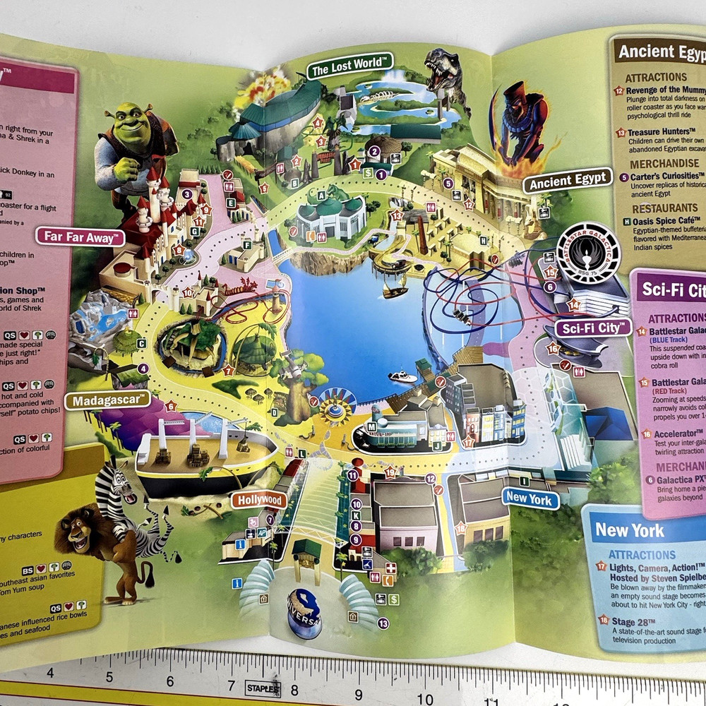 Universal Studios Singapore - Jan 2011 STUDIO GUIDE MAP - Soft Opening