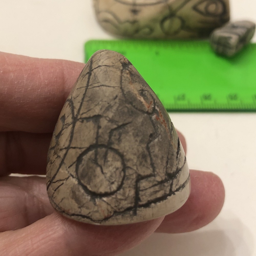 Ancient Extraterrestrial Alien Spaceship w/ Astronaut Figurine