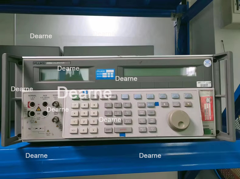 Fluke 5500A Multifunction Calibrator