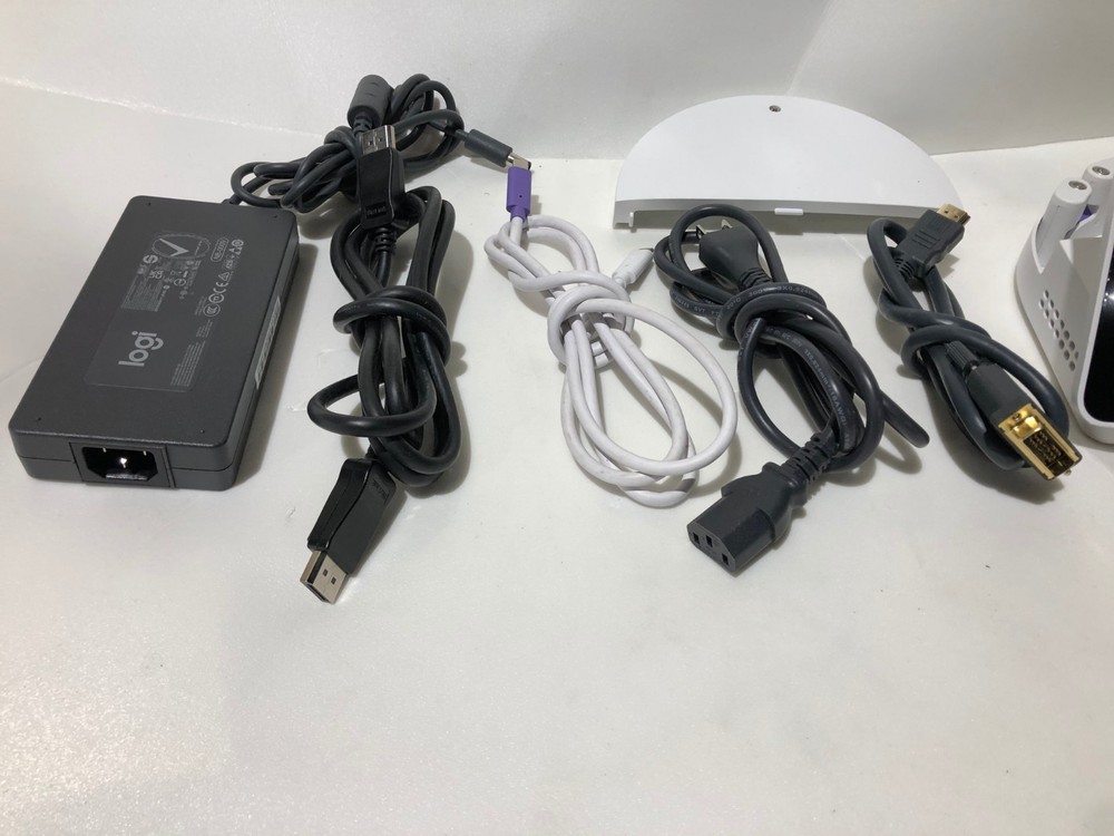 LOGITECH LOGI DOCK FLEX 839-000671 VR0035 DOCKING STATION WITH DISPLAY