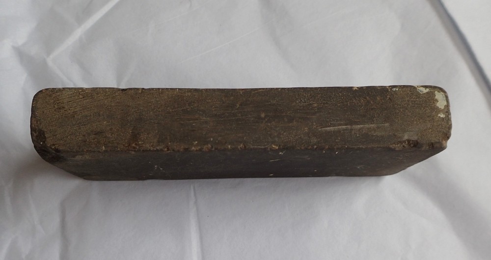 Natural sharpening stone / Whetstone