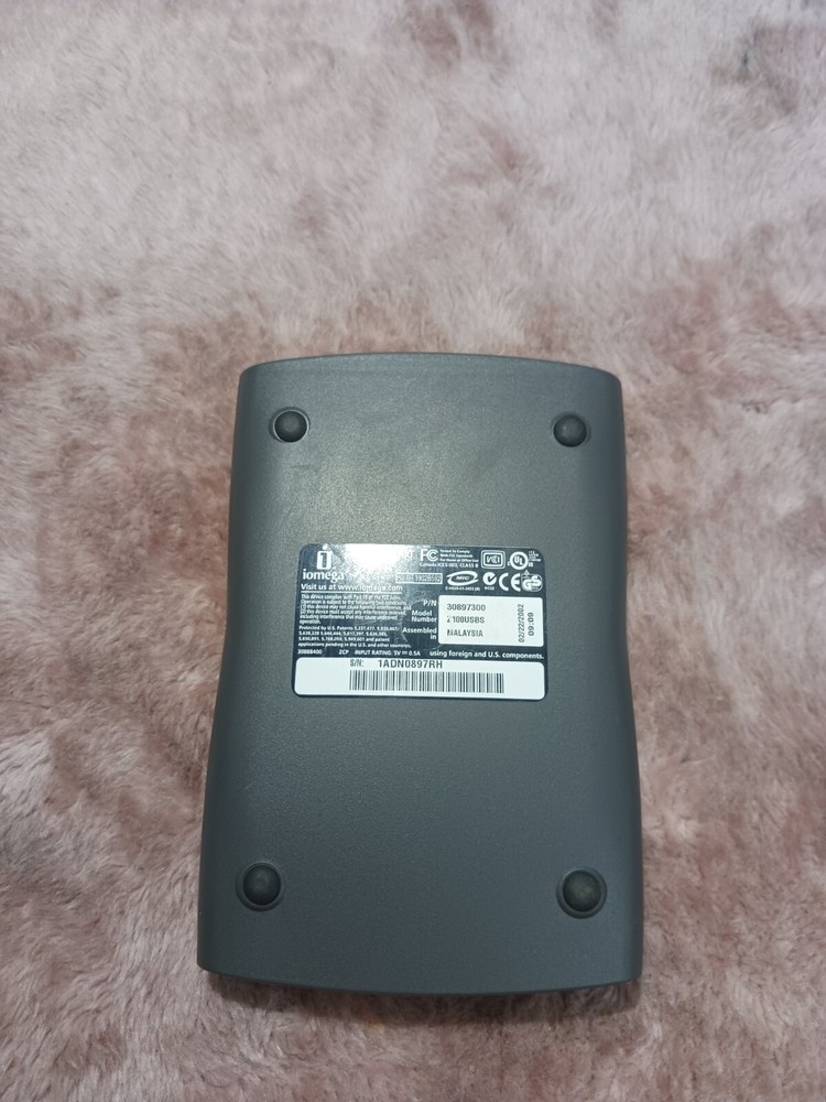 Iomega 100mb External Drive Model: Z100USBS