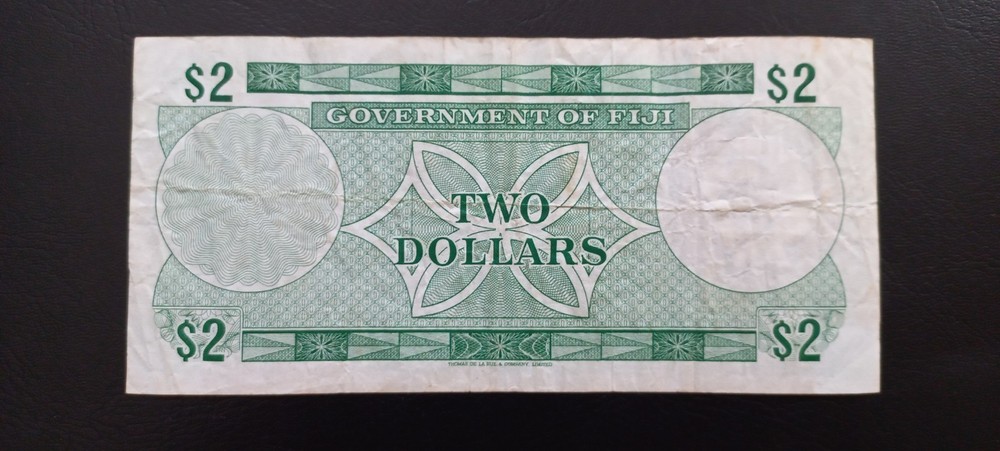 Fiji 2 Dollars, 1971, Wesley Barrett, (P-66a)