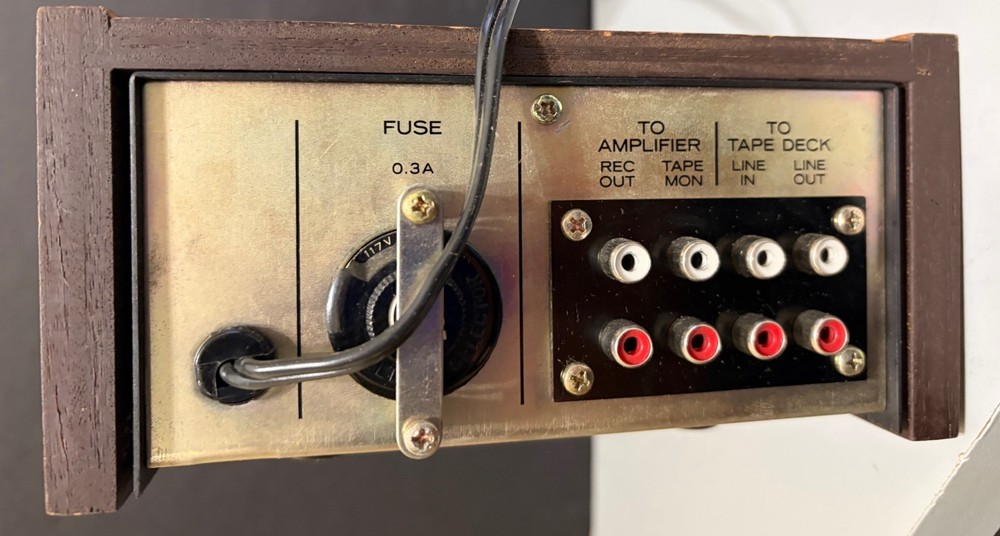 TEAC AN-60 W Noise Reduction Unit - Great condition. (UNTESTED)