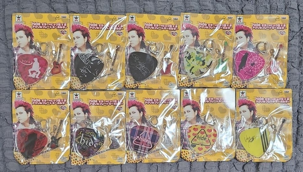 [ and unopened] hide X JAPAN keychain set