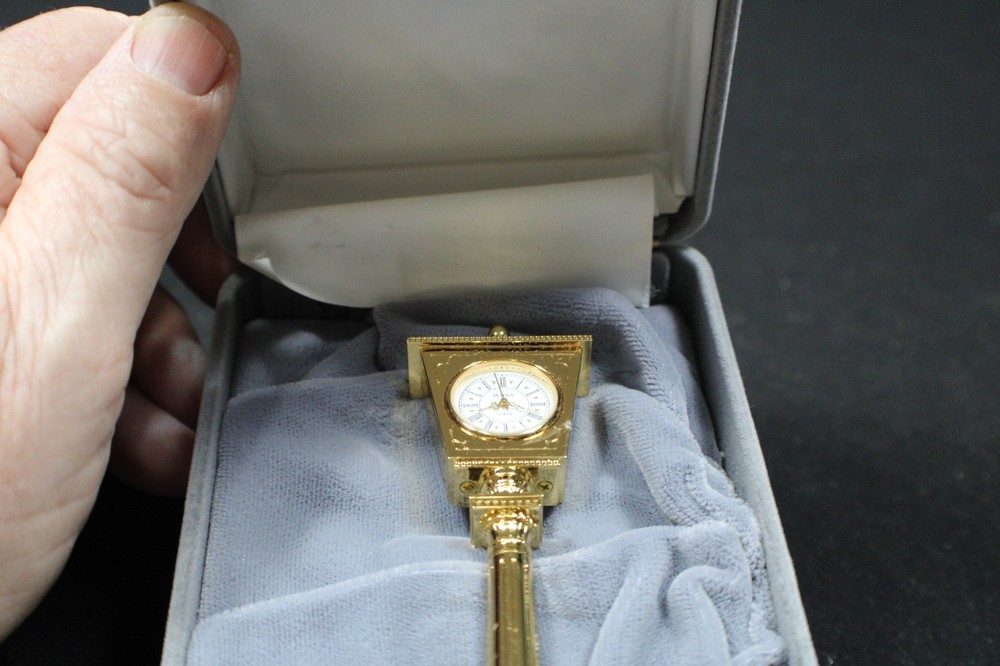 Bulova Solid Brass Miniature Romanesque Old Time Street Clock &Case with Papers