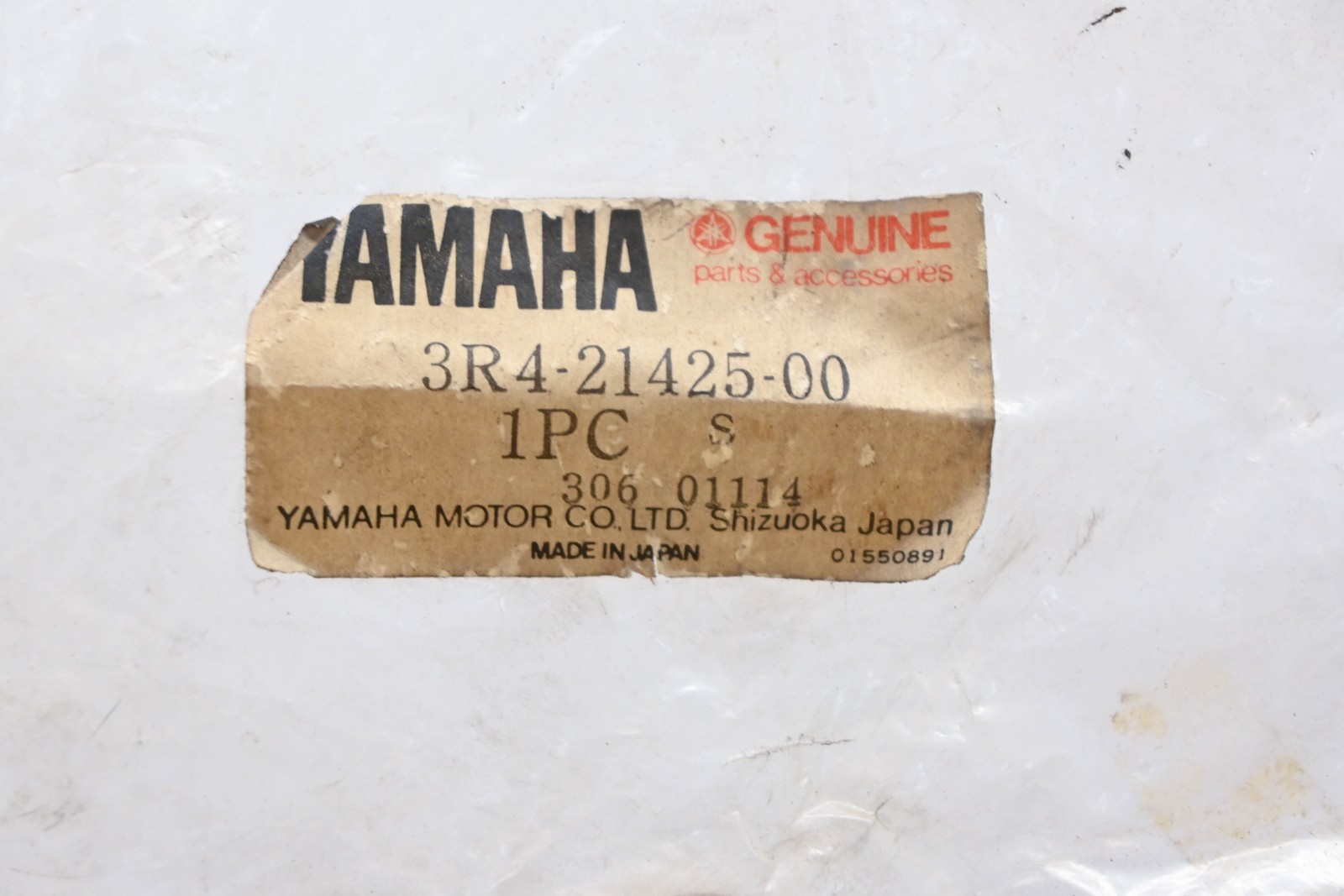 New OEM Yamaha 3R4-21425-00-00 Front Upper Frame Bracket NOS