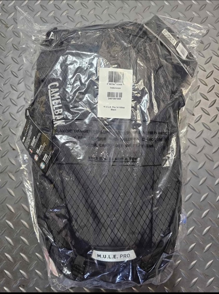 Camelbak M.U.L.E Pro Hydration Back Pack